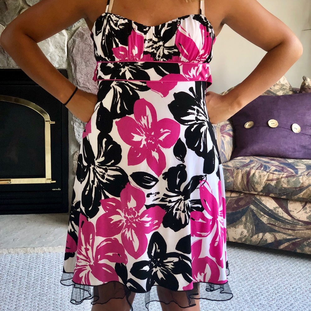 Sassy Little Floral Sundress (Medium)